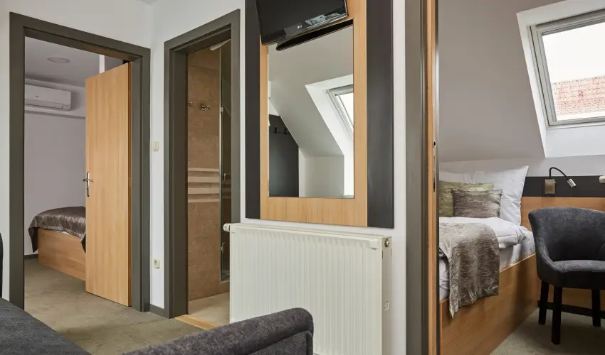 Gold Haus Panzi Balatonfred - Kedvezmnyes r csaldok rszreak reggelis elltssal (1 jtl)