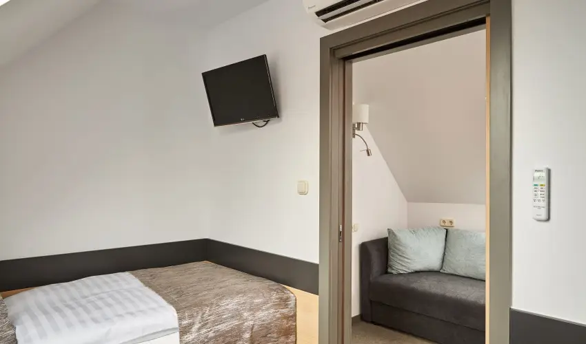 Gold Haus Panzi Balatonfred - Kedvezmnyes r csaldok rszreak reggelis elltssal (1 jtl)