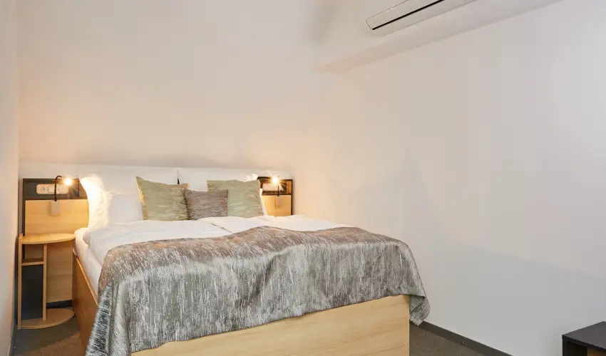 Gold Haus Panzi Balatonfred - Kedvezmnyes r csaldok rszreak reggelis elltssal (1 jtl)