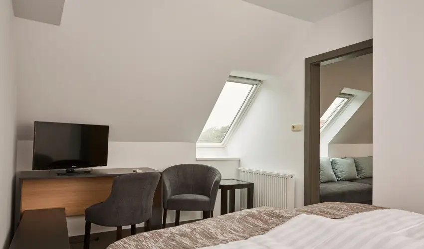 Gold Haus Panzi Balatonfred - Kedvezmnyes r csaldok rszreak reggelis elltssal (1 jtl)