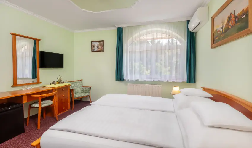Gosztola Gy�ngye-az erd� sz�llod�ja Gosztola - Gosztola Wellness Pihen�s (min. 2 �j)