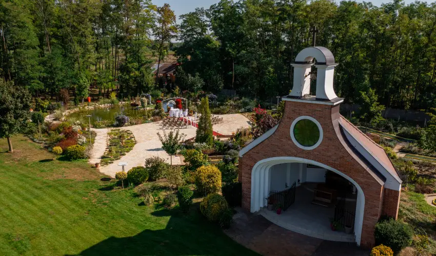 Granada Konferencia Wellness �s Sport Hotel Kecskem�t - �des Kettesben (1 �jt�l)