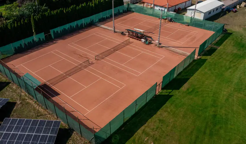 Granada Konferencia Wellness �s Sport Hotel Kecskem�t - �des Kettesben (1 �jt�l)