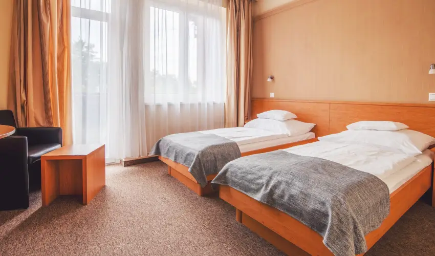 Granada Konferencia Wellness �s Sport Hotel Kecskem�t - �des Kettesben (1 �jt�l)