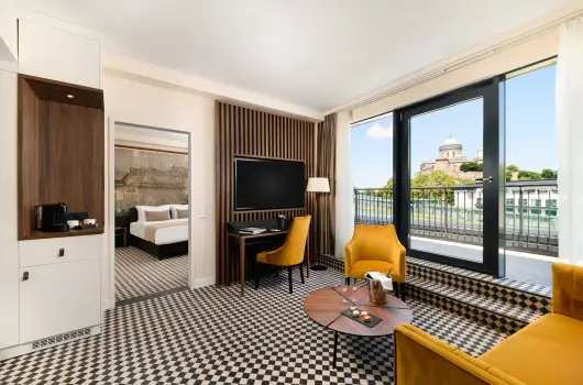 Grand Hotel Esztergom - El�foglal�si akci� (min. 2 �j)