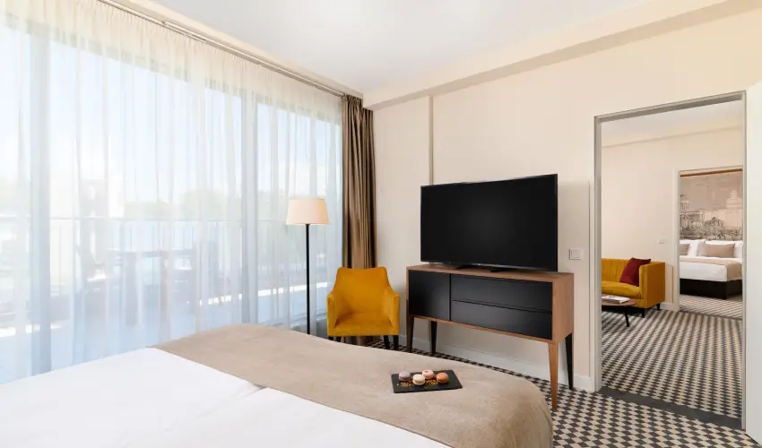 Grand Hotel Esztergom Esztergom - Flpanzis napi r frdbelpvel (1 jtl)