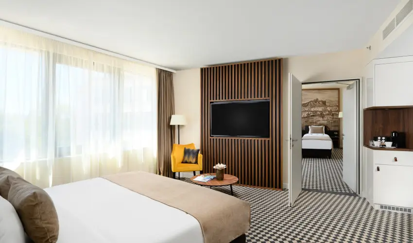 Grand Hotel Esztergom Esztergom - Flpanzis napi r frdbelpvel (1 jtl)