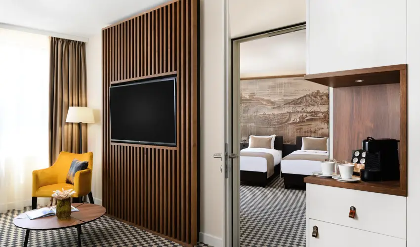 Grand Hotel Esztergom Esztergom - Flpanzis napi r frdbelpvel (1 jtl)