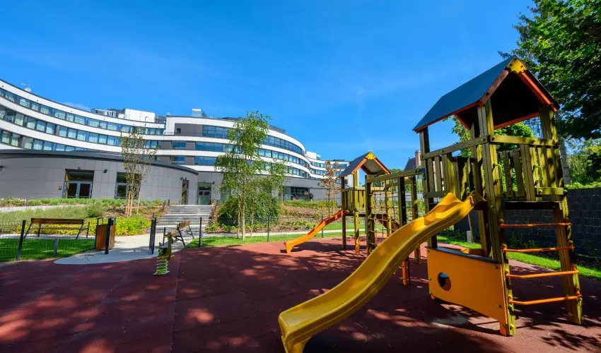 Grand Hotel Esztergom Esztergom - Flpanzis napi r frdbelpvel (1 jtl)