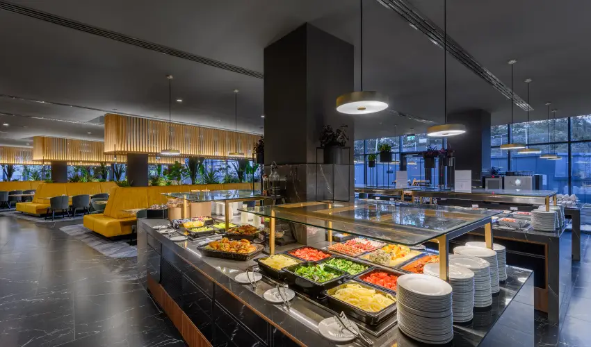 Grand Hotel Esztergom Esztergom - Flpanzis napi r frdbelpvel (1 jtl)