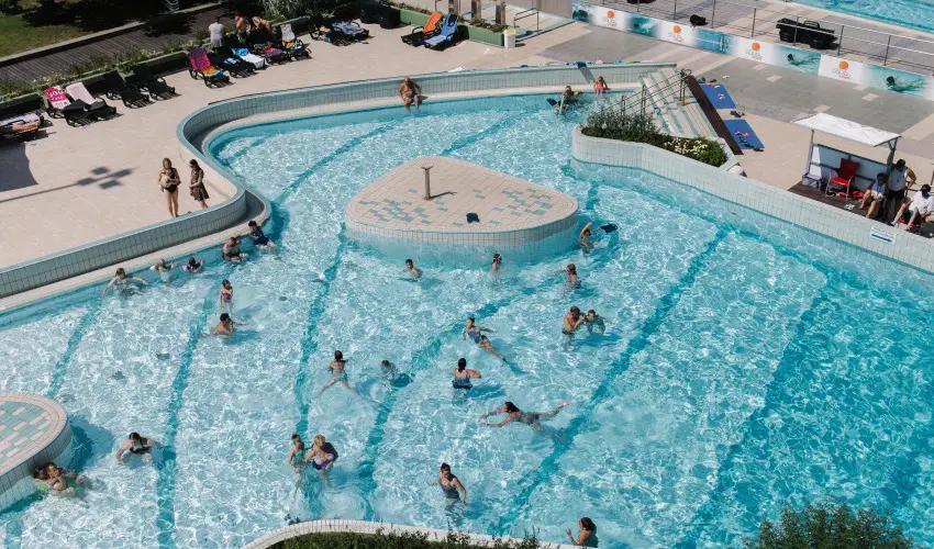 Grand Hotel Esztergom Esztergom - Flpanzis napi r frdbelpvel (1 jtl)