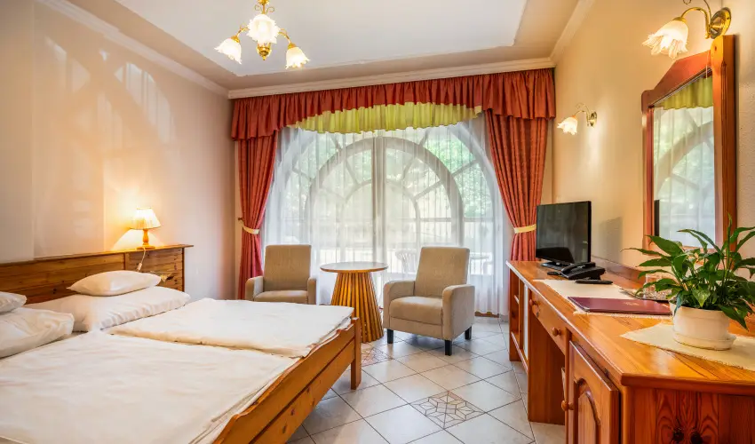 Hajd� Kast�ly Hotel Hajd�szoboszl� - Legjobb �r reggelivel (min. 2 �j)