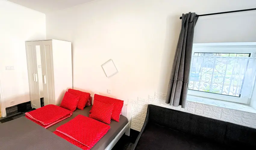 Harmony Vend�gh�z Egerszal�k - Kedvezm�nyes �r csal�dok r�sz�reak ell�t�s n�lk�l