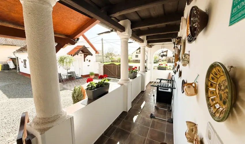 Harmony Vend�gh�z Egerszal�k - Kedvezm�nyes �r csal�dok r�sz�reak ell�t�s n�lk�l