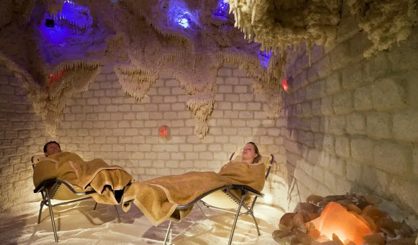 Ensana Thermal H�v�z H�v�z - �vind�t� el�foglal�si aj�nlat (1 �jt�l)