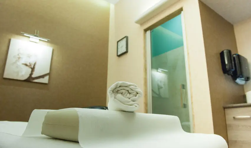 Ensana Thermal H�v�z H�v�z - �vind�t� el�foglal�si aj�nlat (1 �jt�l)