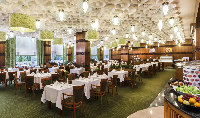 Ensana Thermal H�v�z H�v�z - �vind�t� el�foglal�si aj�nlat (1 �jt�l)