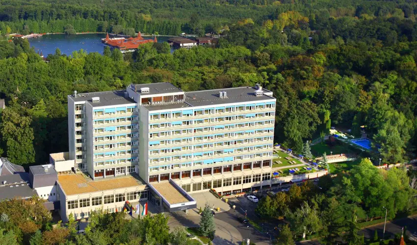 Ensana Thermal H�v�z H�v�z - �vind�t� el�foglal�si aj�nlat (1 �jt�l)