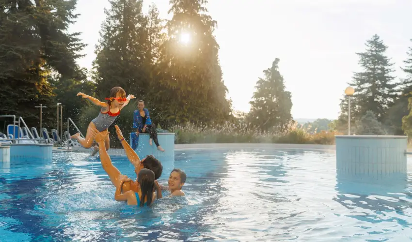 Ensana Thermal Aqua Hvz - Black Friday 2025 (1 jtl)