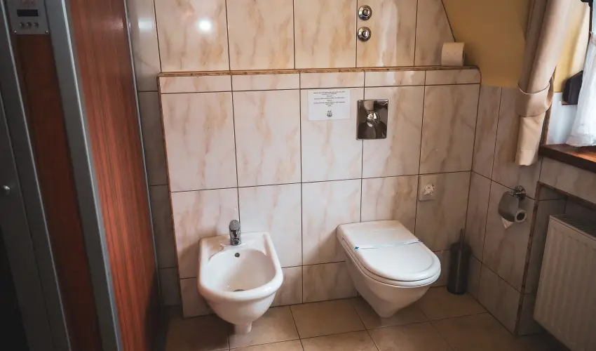 H�tk�ti Wellness Hotel & Lovaspark M�r - Kedvezm�nyes �r csal�dok r�sz�reak reggelis ell�t�ssal (1 �jt�l)