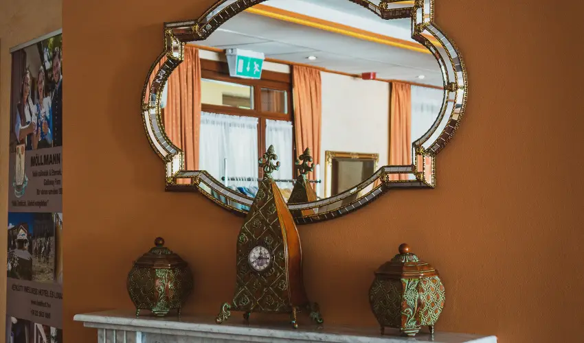 H�tk�ti Wellness Hotel & Lovaspark M�r - Kedvezm�nyes �r csal�dok r�sz�reak reggelis ell�t�ssal (1 �jt�l)