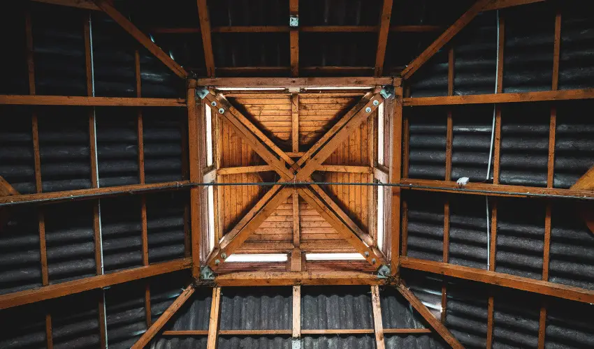 H�tk�ti Wellness Hotel & Lovaspark M�r - Kedvezm�nyes �r csal�dok r�sz�reak reggelis ell�t�ssal (1 �jt�l)