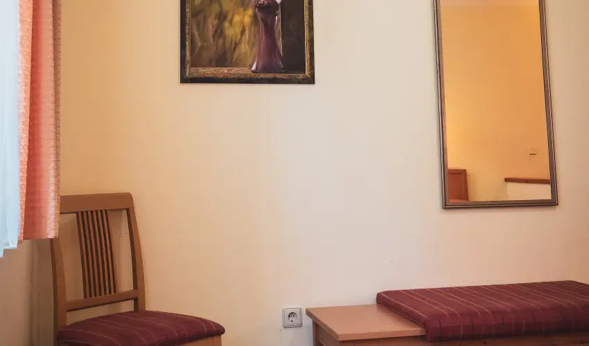 H�tk�ti Wellness Hotel & Lovaspark M�r - Kedvezm�nyes �r csal�dok r�sz�reak reggelis ell�t�ssal (1 �jt�l)