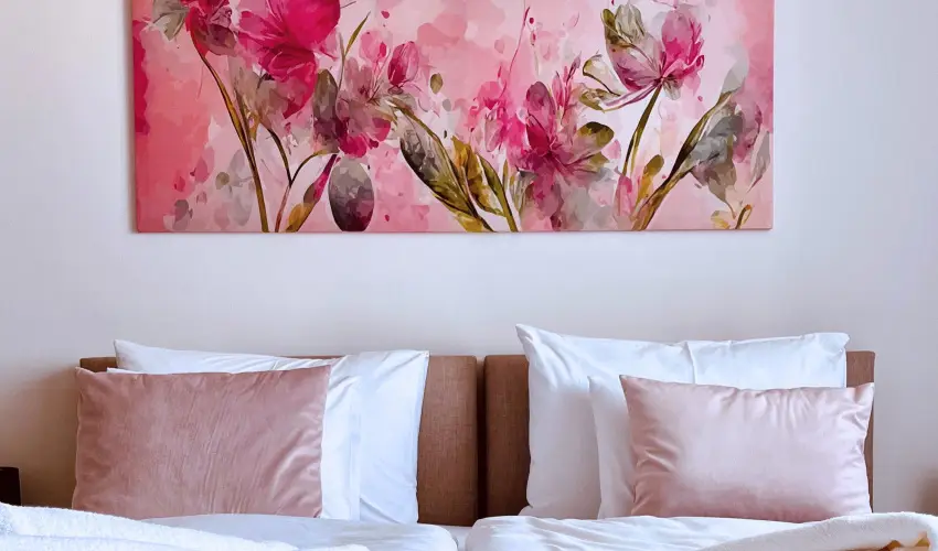 Holdvir�g Hotel S�rv�r - Kedvezm�nyes �r csal�dok r�sz�reak f�lpanzi�val (1 �jt�l)