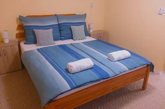 Holiday Apartman - Kedvezmnyes r csaldok rszreak (1 jtl)