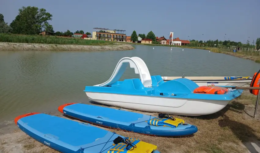 Holiday Apartman Mrahalom - Kedvezmnyes r csaldok rszreak (1 jtl)