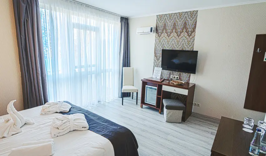 Holiday Beach Budapest Wellness Hotel with Sauna Park Budapest - Kedvezmnyes r csaldok rszreak reggelivel (1 jtl)