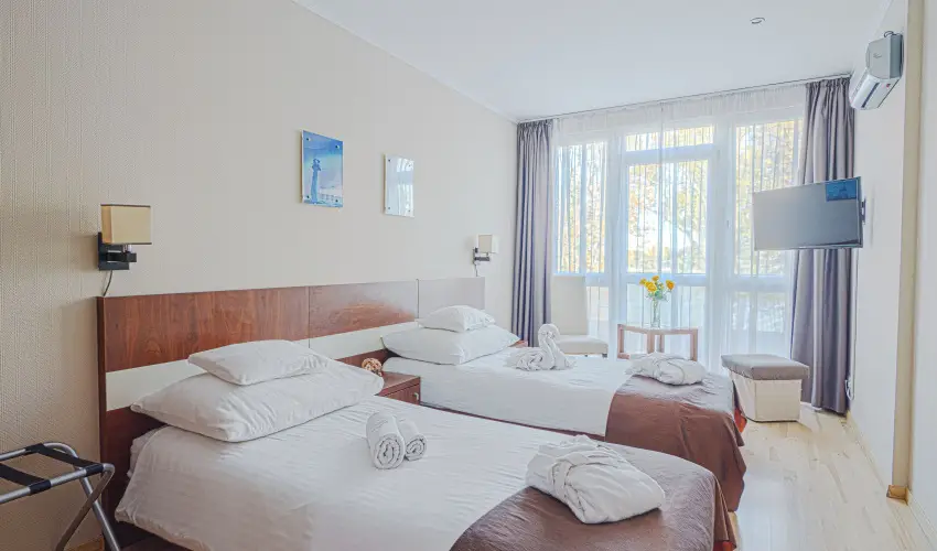 Holiday Beach Budapest Wellness Hotel with Sauna Park Budapest - Kedvezmnyes r csaldok rszreak reggelivel (1 jtl)