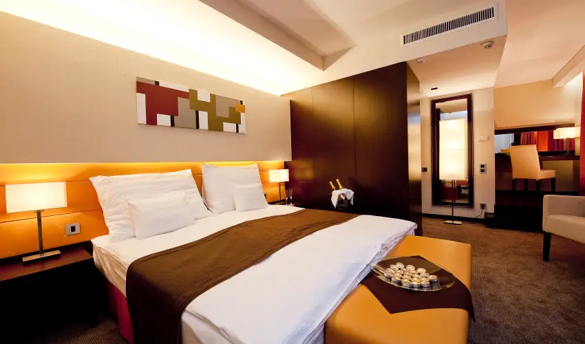 Abacus Business & Wellness Hotel Herceghalom - Kedvezmnyes r csaldok rszreak (1 jtl)