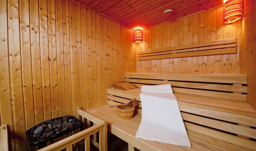 Abacus Business & Wellness Hotel Herceghalom - Kedvezmnyes r csaldok rszreak (1 jtl)