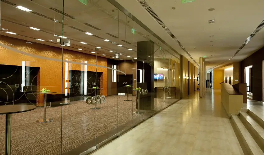 Abacus Business & Wellness Hotel Herceghalom - Kedvezmnyes r csaldok rszreak (1 jtl)