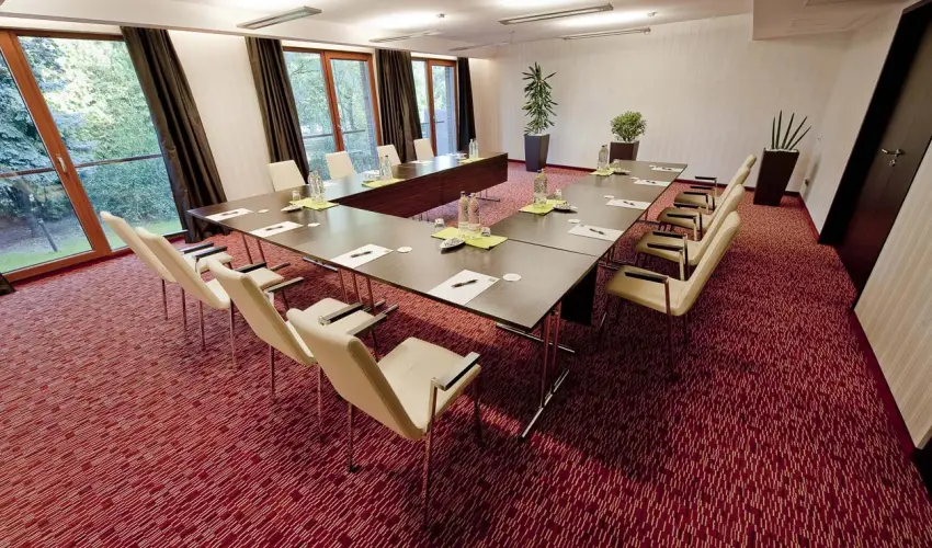 Abacus Business & Wellness Hotel Herceghalom - Kedvezmnyes r csaldok rszreak (1 jtl)