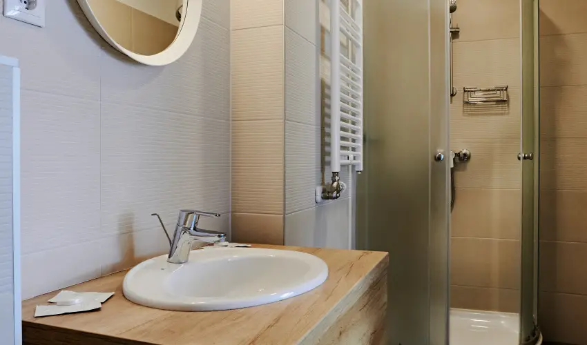 Hotel Adalbert - Szent Tam�s H�z Esztergom - Kedvezm�nyes �r csal�dok r�sz�reak reggelis ell�t�ssal (1 �jt�l)