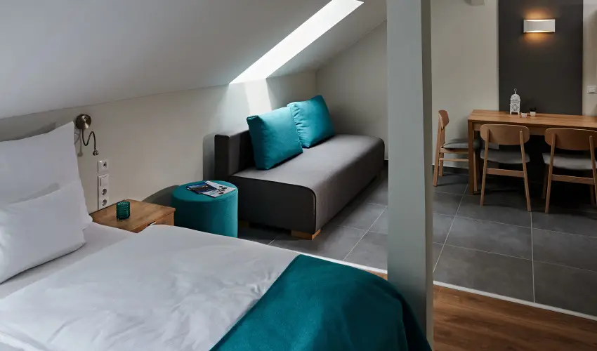 Hotel Adalbert - Szent Tam�s H�z Esztergom - Kedvezm�nyes �r csal�dok r�sz�reak reggelis ell�t�ssal (1 �jt�l)