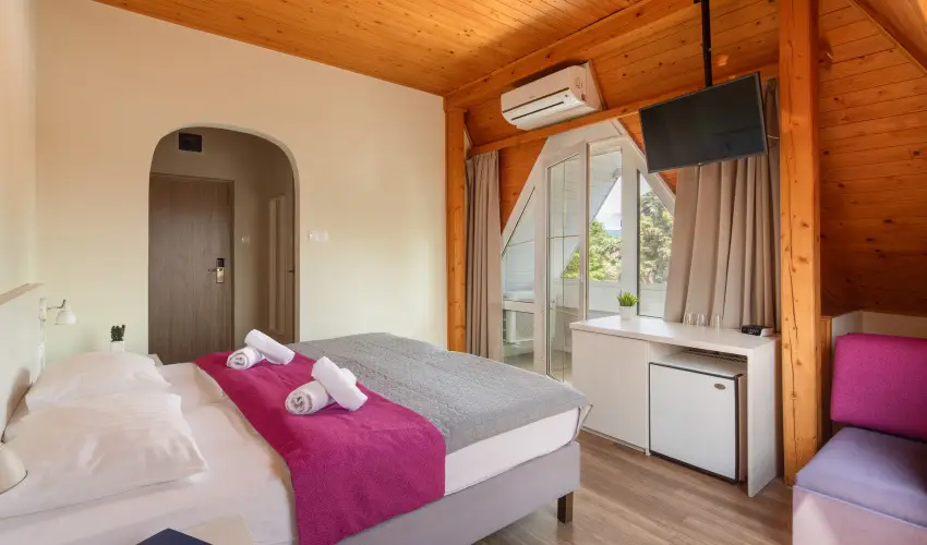 Admiral Family Resort Keszthely - Kedvezm�nyes �r csal�dok r�sz�reak reggelis ell�t�ssal (1 �jt�l)