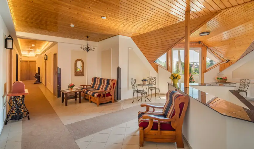 Admiral Family Resort Keszthely - Kedvezm�nyes �r csal�dok r�sz�reak reggelis ell�t�ssal (1 �jt�l)