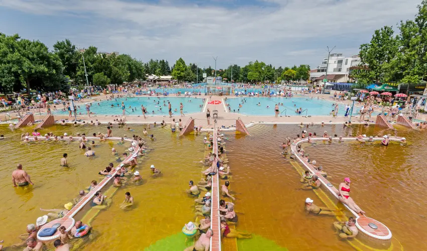 Hunguest Hotel Aqua-Sol Hajdúszoboszló - Kedvezményes ár félpanzióval, fürdőbelépővel (1 éjtől)