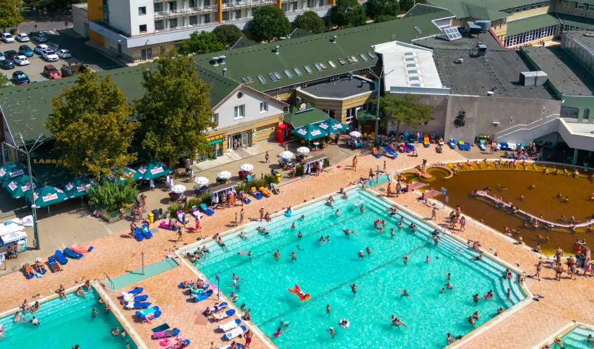 Hunguest Hotel Aqua-Sol Hajdúszoboszló - Kedvezményes ár félpanzióval, fürdőbelépővel (1 éjtől)