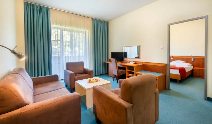 Hunguest Hotel Aqua-Sol Hajdúszoboszló - Kedvezményes ár félpanzióval, fürdőbelépővel (1 éjtől)