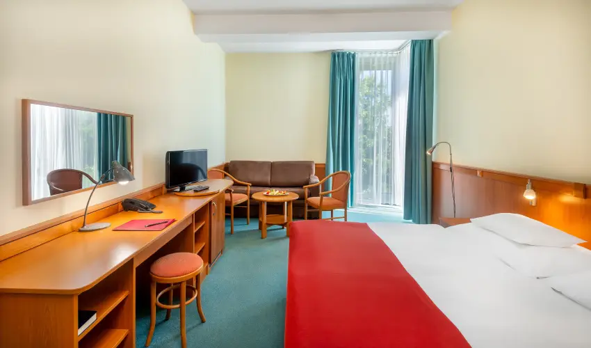 Hunguest Hotel Aqua-Sol Hajdúszoboszló - Kedvezményes ár félpanzióval, fürdőbelépővel (1 éjtől)