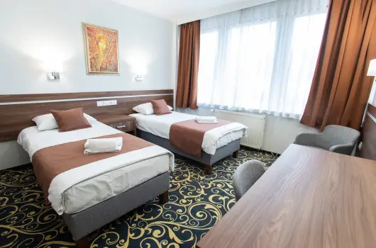Hotel rpd - Kedvezmnyes r csaldok rszreak reggelis elltssal (1 jtl)