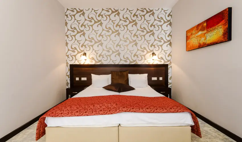 Hotel Aurum Hajdszoboszl - Kedvezmnyes r csaldok rszre flpanzival (1 jtl)