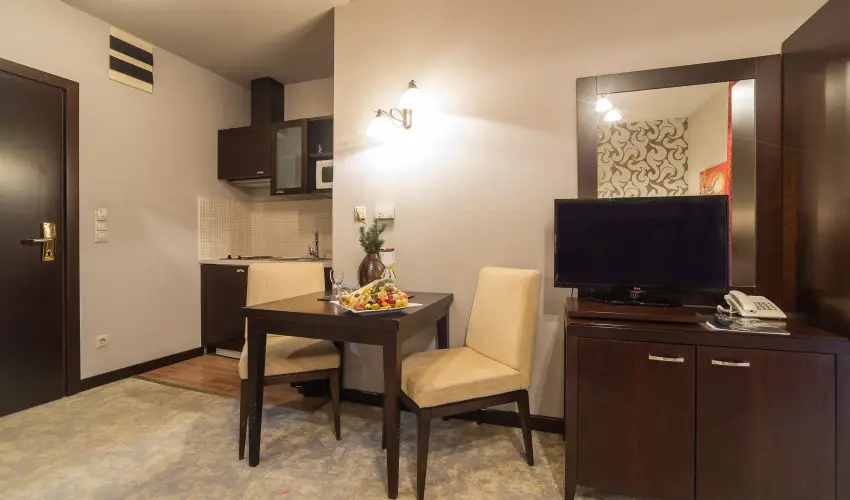 Hotel Aurum Hajdszoboszl - Kedvezmnyes r csaldok rszre flpanzival (1 jtl)