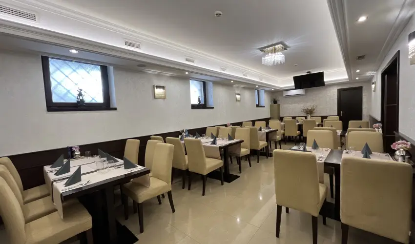 Hotel Aurum Hajdszoboszl - Kedvezmnyes r csaldok rszre flpanzival (1 jtl)