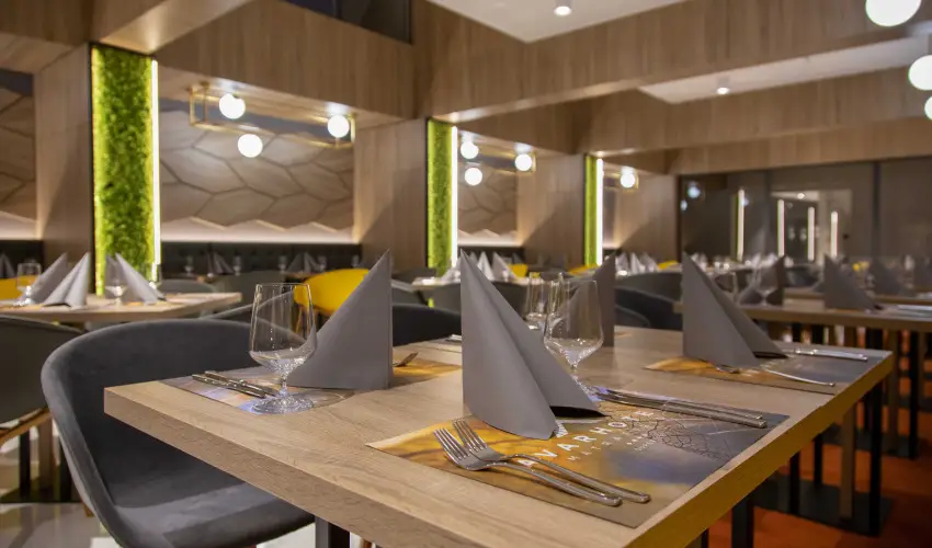 Avar Hotel Mtrafred - Kedvezmnyes r csaldok rszreak reggelivel (1 jtl)