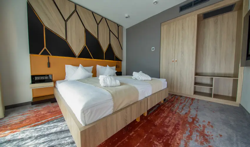 Avar Hotel Mtrafred - Kedvezmnyes r csaldok rszreak reggelivel (1 jtl)